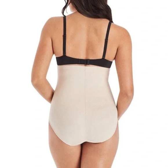 Maidenform Shapewear Firm Control High Waist Brief SZ Medium NWT - Picture 3 of 11